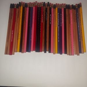 Regular blackwing pencils